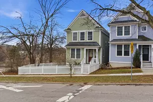 201 W Summit St, Ann Arbor, MI 48103 - Photo 4