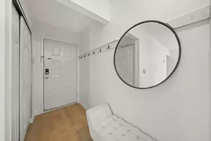 300 Briarcrest Dr, Ann Arbor, MI 48104 - Photo 4