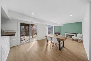 300 Briarcrest Dr, Ann Arbor, MI 48104 - Photo 8