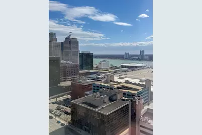 525 W Lafayette Boulevard #21E, Detroit, MI 48226 - Photo 18