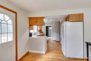 829 N Jefferson St, Lowell, MI 49331 - Photo 12