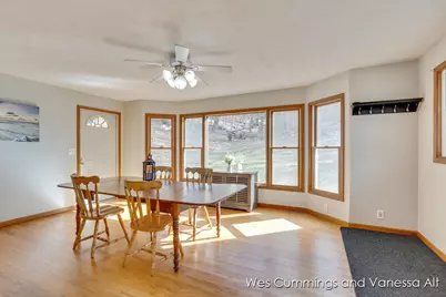 829 N Jefferson Street, Lowell, MI 49331 - Photo 14