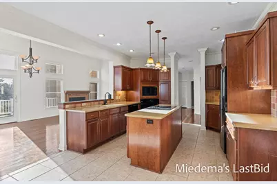 6146 E Longview Drive, East Lansing, MI 48823 - Photo 26