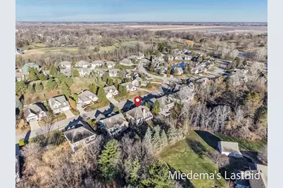 6146 E Longview Drive, East Lansing, MI 48823 - Photo 14