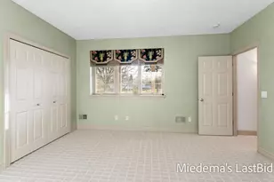 6146 E Longview Dr, East Lansing, MI 48823 - Photo 60