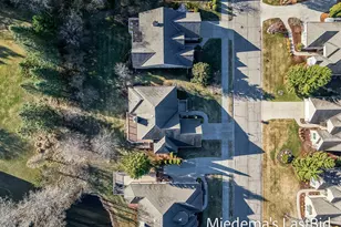 6146 E Longview Dr, East Lansing, MI 48823 - Photo 16