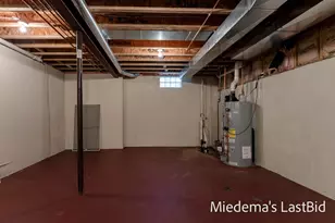 6146 E Longview Dr, East Lansing, MI 48823 - Photo 64