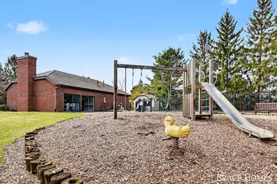 3336 Devonwood Hills NE #E, Grand Rapids, MI 49525 - Photo 20