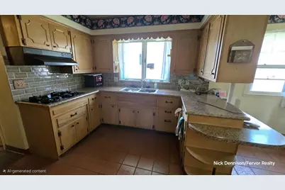125 E Northrup Street, Lansing, MI 48911 - Photo 2