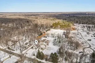 598 S Brooks Road S, Muskegon, MI 49442 - Photo 28