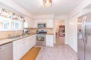 11021 Culver Rd, Brighton, MI 48114 - Photo 12