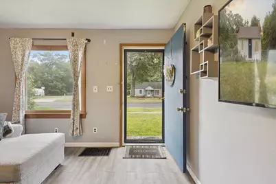 5109 Haughey Avenue SW, Wyoming, MI 49548 - Photo 6