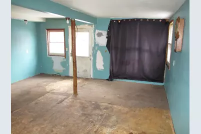 1915 River Street, Jackson, MI 49202 - Photo 2