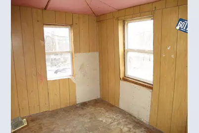 1915 River Street, Jackson, MI 49202 - Photo 10