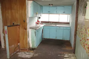 1915 River St, Jackson, MI 49202 - Photo 8