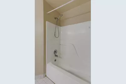 24403 Elmhurst Avenue, Farmington Hills, MI 48336 - Photo 40