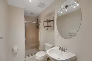 24403 Elmhurst Ave, Farmington Hills, MI 48336 - Photo 50