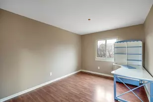 24403 Elmhurst Ave, Farmington Hills, MI 48336 - Photo 32