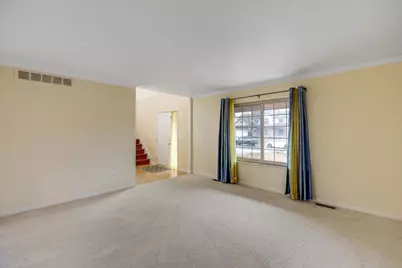 24403 Elmhurst Avenue, Farmington Hills, MI 48336 - Photo 8