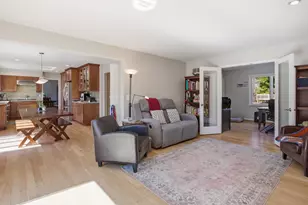3795 Waldenwood Dr, Ann Arbor, MI 48105 - Photo 30
