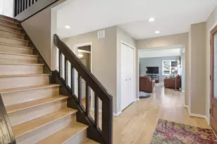 3795 Waldenwood Dr, Ann Arbor, MI 48105 - Photo 6