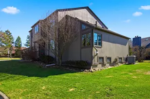 3795 Waldenwood Dr, Ann Arbor, MI 48105 - Photo 48