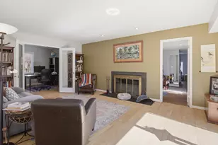 3795 Waldenwood Dr, Ann Arbor, MI 48105 - Photo 32