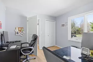 3795 Waldenwood Dr, Ann Arbor, MI 48105 - Photo 20