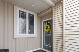 1361 S Village Cir, Kalamazoo, MI 49009 - Photo 2