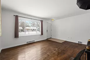 4521 Thorncroft Ave, Royal Oak, MI 48073 - Photo 6