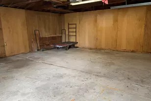 8129 Clippert St, Taylor, MI 48180 - Photo 22