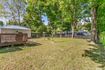 413 E Madison Street, Hastings, MI 49058 - Photo 12