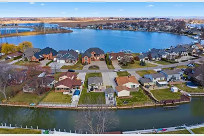 38310 Huron Pointe Drive, Harrison Township, MI 48045 - Photo 8