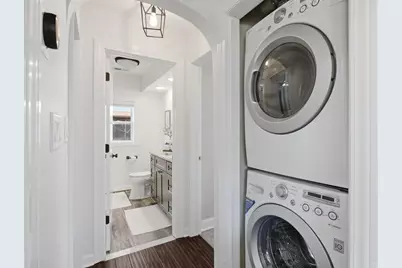 38310 Huron Pointe Drive, Harrison Township, MI 48045 - Photo 26