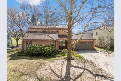 1810 Southampton SE, Grand Rapids, MI 49508 - Photo 2