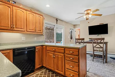 5686 Davis Road, Norton Shores, MI 49441 - Photo 6