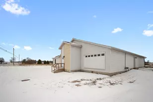 6163 N Meridian Rd, Hope, MI 48628 - Photo 4