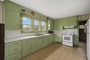 600 Benson Rd, Benton Harbor, MI 49022 - Photo 8