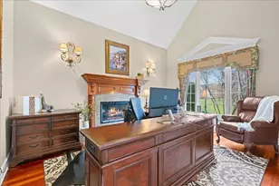 2730 Turning Leaf Dr, Howell, MI 48843 - Photo 18