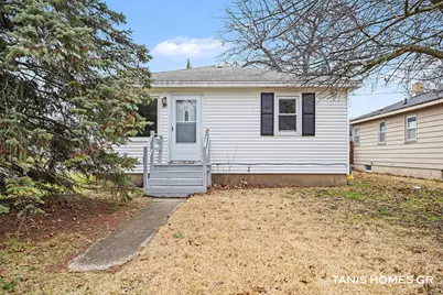 3691 Oriole Avenue SW, Wyoming, MI 49509 - Photo 2