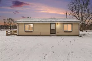 33273 E Palmer Lake Rd, Colon, MI 49040 - Photo 2