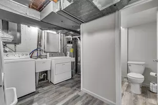 35901 Dover St, Livonia, MI 48150 - Photo 34