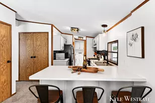 14128 Luckett Ln, Grand Haven, MI 49417 - Photo 8