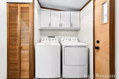 14128 Luckett Lane, Grand Haven, MI 49417 - Photo 12