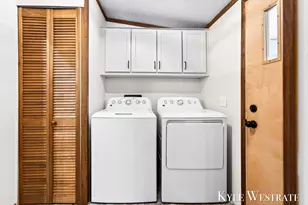 14128 Luckett Ln, Grand Haven, MI 49417 - Photo 12