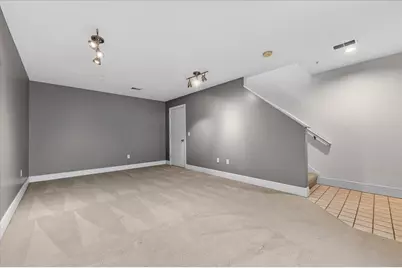 421 S Ashley Street, Ann Arbor, MI 48103 - Photo 10