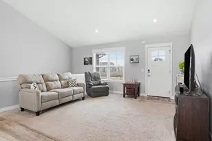 11726 64th Ave, Allendale, MI 49401 - Photo 4