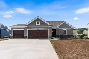 14664 Windway Dr, Grand Haven, MI 49417 - Photo 1