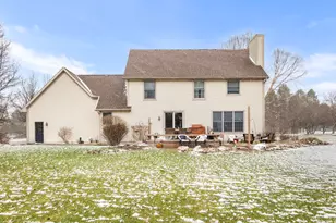 9095 Marsh Creek Cir, Galesburg, MI 49053 - Photo 12