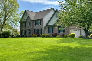 9095 Marsh Creek Cir, Galesburg, MI 49053 - Photo 2